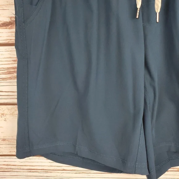 Vuori Mens XL Indigo 7" Lined Core Athletic Shorts                           #79 - Picture 4 of 12